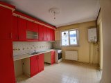JETİZ DEN SATILIK KARTAL ATALARDA TEMİZ FERAH DAİRE 2+1